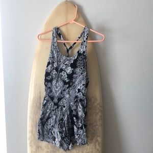 Billabong Shorts - Black and white romper Billabong Shorts - Black and white romper